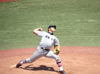 慶応大学・加藤拓也投手